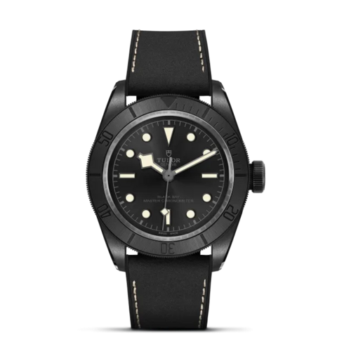 429-TUDOR_BlackBay_M79210CNU-0001_1580x1580freigestellt_Kollektion_Überhang